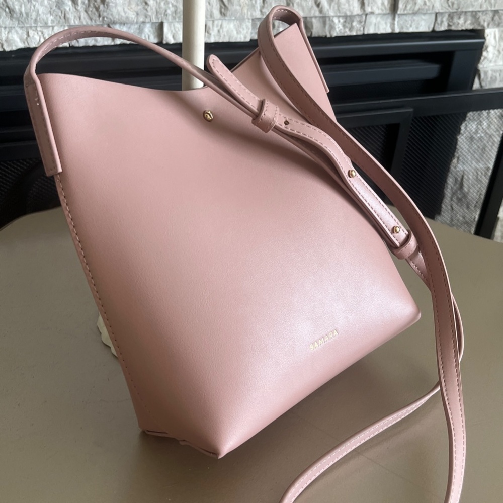 Samara Medium Blush Shoulder Bag - Picture 10 of 13